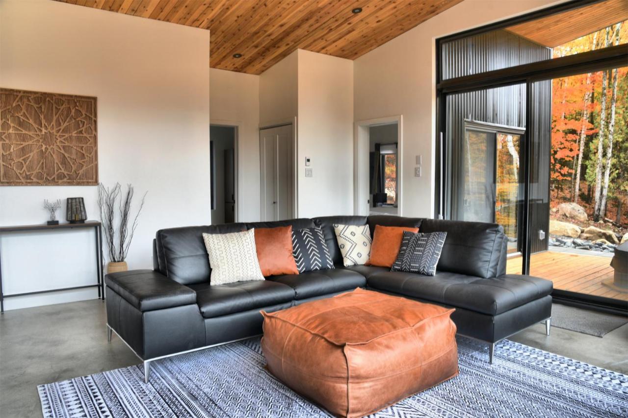 Kallm-Mont-Tremblant Chalet With Hot Tub, Pond & Beach On Private 7Acre Estate Lac-Supérieur Extérieur photo