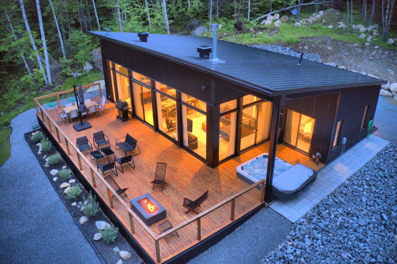 Kallm-Mont-Tremblant Chalet With Hot Tub, Pond & Beach On Private 7Acre Estate Lac-Supérieur Extérieur photo